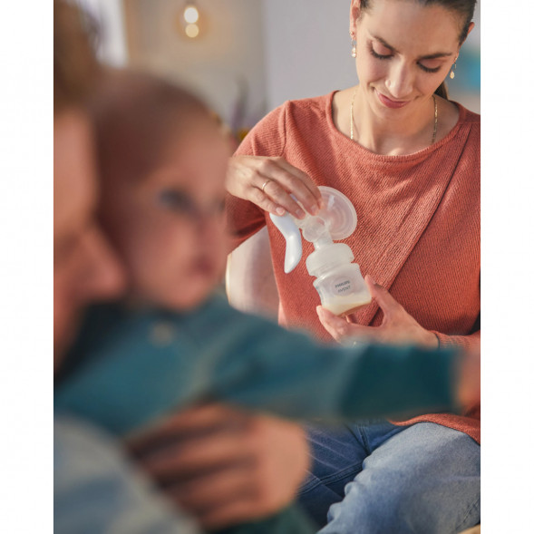 Молокоотсос Philips Avent Manual Breast Pump SCF430/01 в Нижнем Новгороде