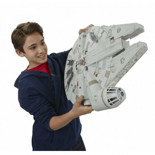 Игровой набор Star Wars (Hasbro) Флагманский космический корабль Звездных войн (B3678) в Нижнем Новгороде