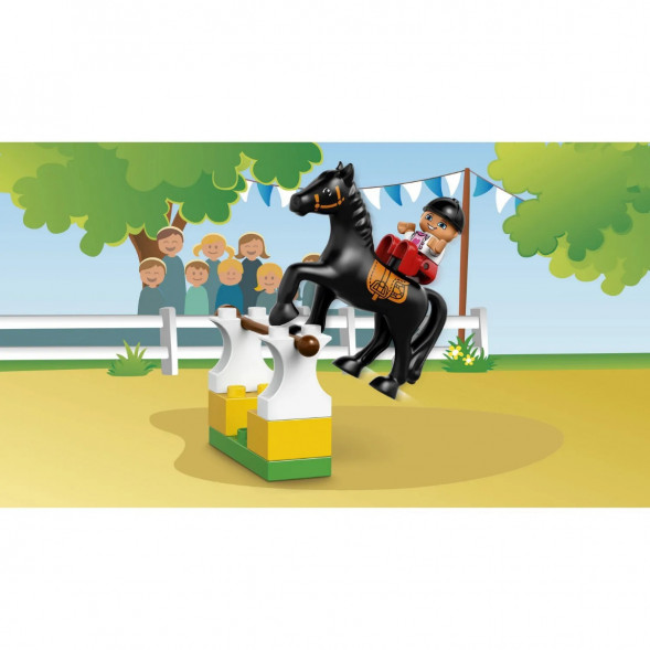 Конструктор LEGO DUPLO Town 10807 Трейлер для лошадок в Нижнем Новгороде