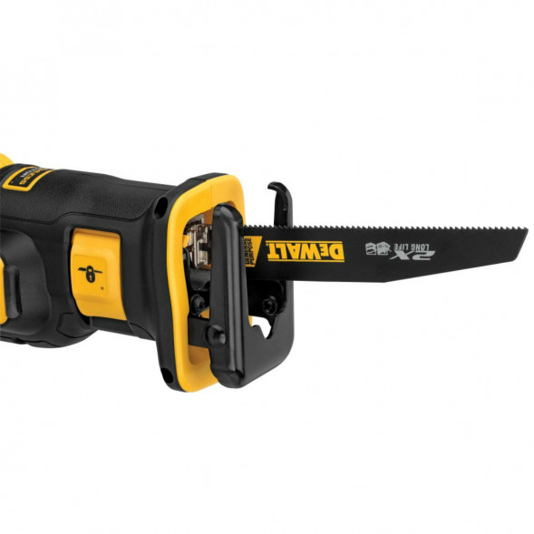 Аккумуляторная сабельная пила DEWALT DCS367P2 с 2 АКБ 5 Ач и ЗУ, в кейсе TSTAK в Нижнем Новгороде
