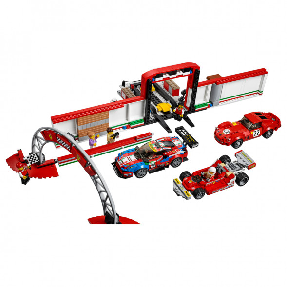 Конструктор LEGO Speed Champions 75889 Гараж Ferrari в Нижнем Новгороде