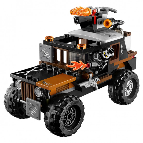 Конструктор LEGO Super Heroes 76050 Опасное ограбление в Нижнем Новгороде