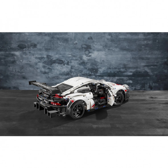 Конструктор LEGO Technic 42096 Porsche 911 RSR в Нижнем Новгороде