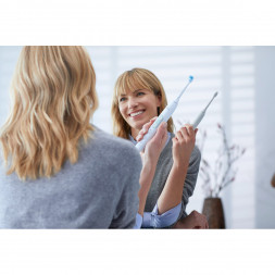 Электрическая звуковая зубная щетка Philips Sonicare ProtectiveClean 4500, White