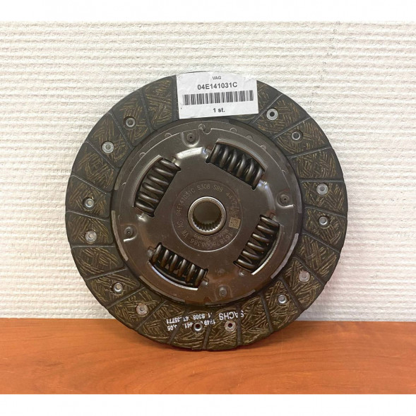 Ведомый диск сцепления VAG 04E141031C в Нижнем Новгороде